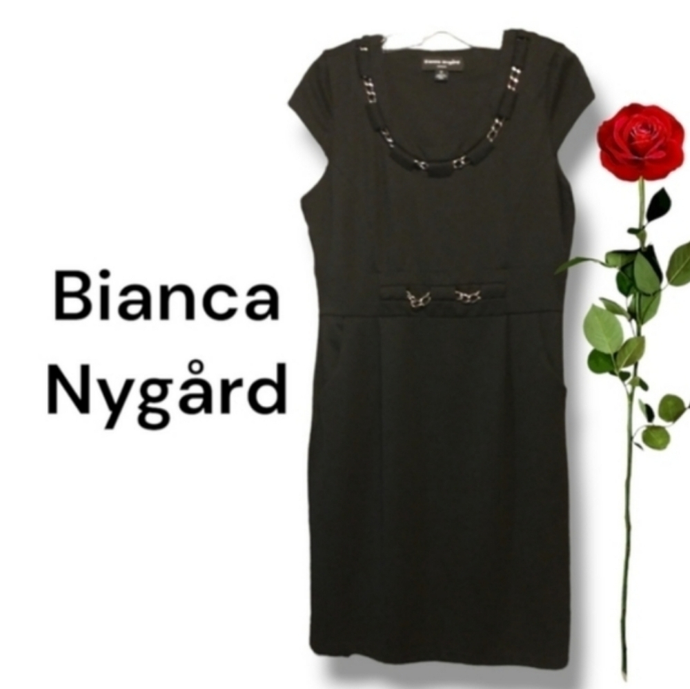 Bianca Nygård sz 12 knee length dress pockets & chains
